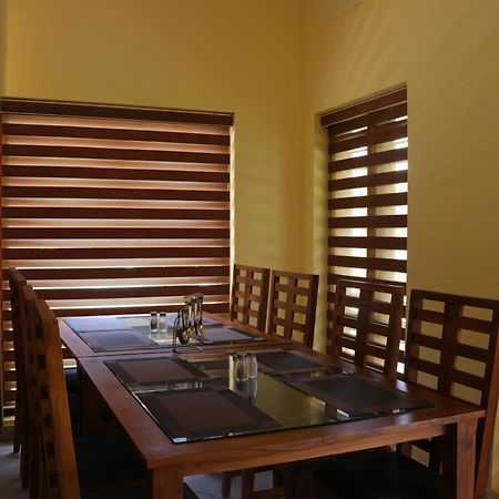 Water'S Edge Villas Alappuzha Exterior foto