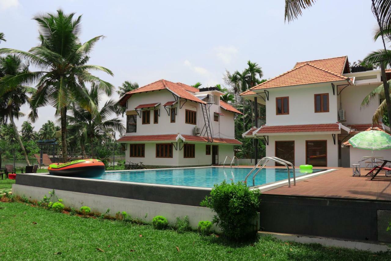 Water'S Edge Villas Alappuzha Exterior foto