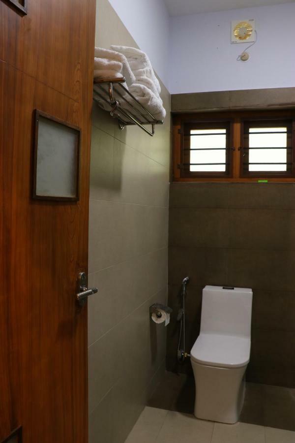 Water'S Edge Villas Alappuzha Exterior foto